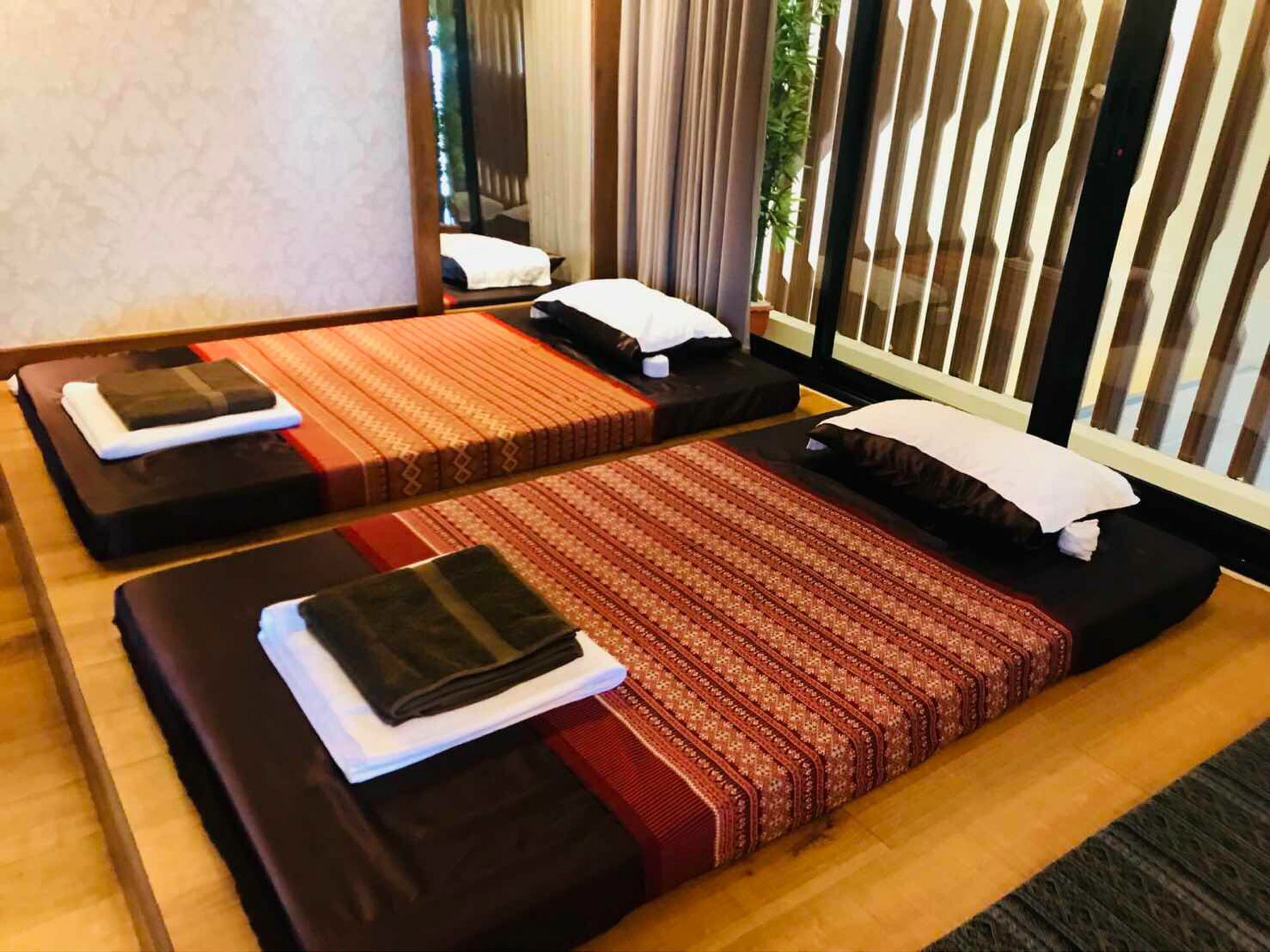 Astra Suites Central Чиангмай Экстерьер фото